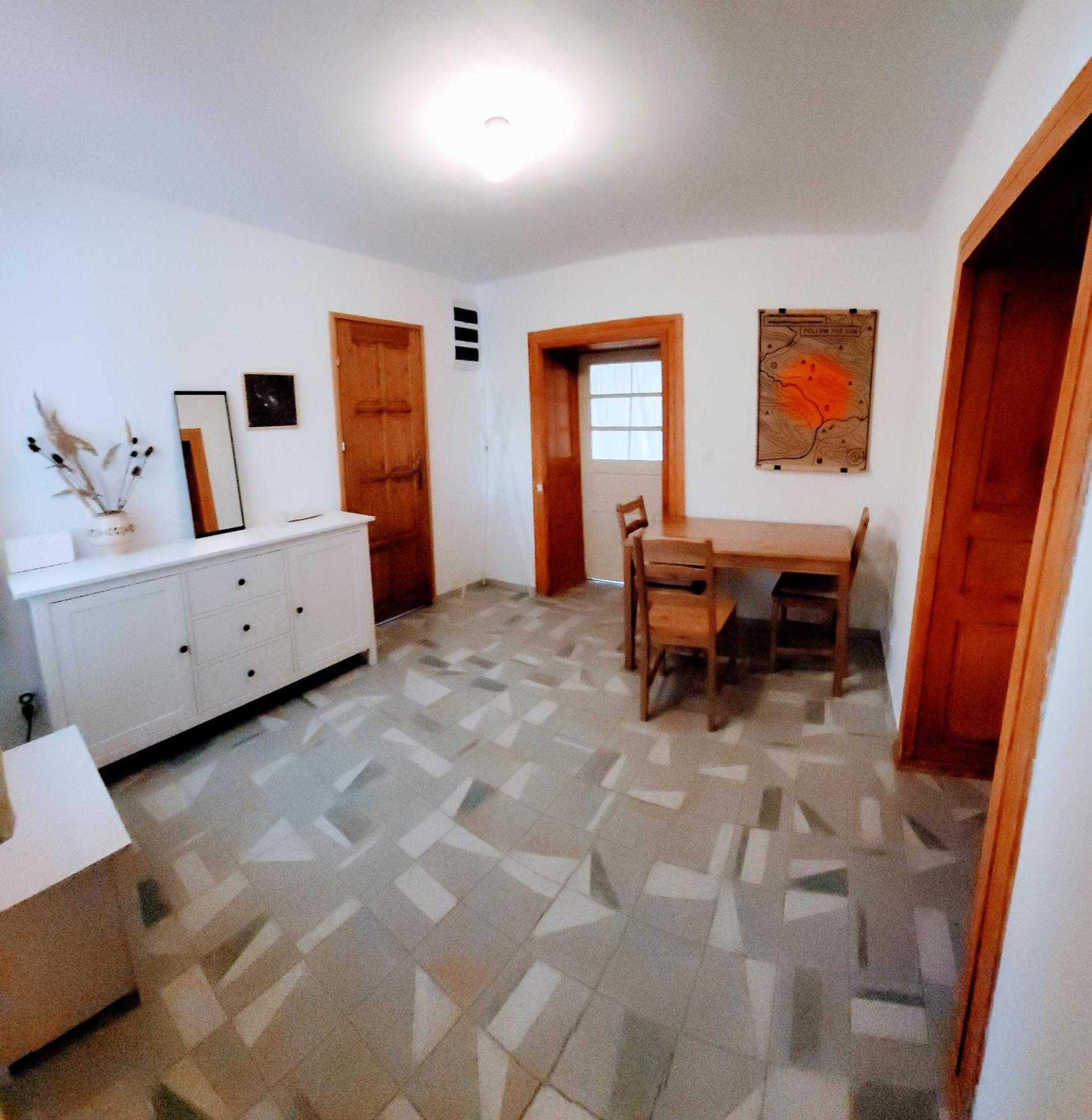 Tepke Guesthouse Garáb Eksteriør bilde