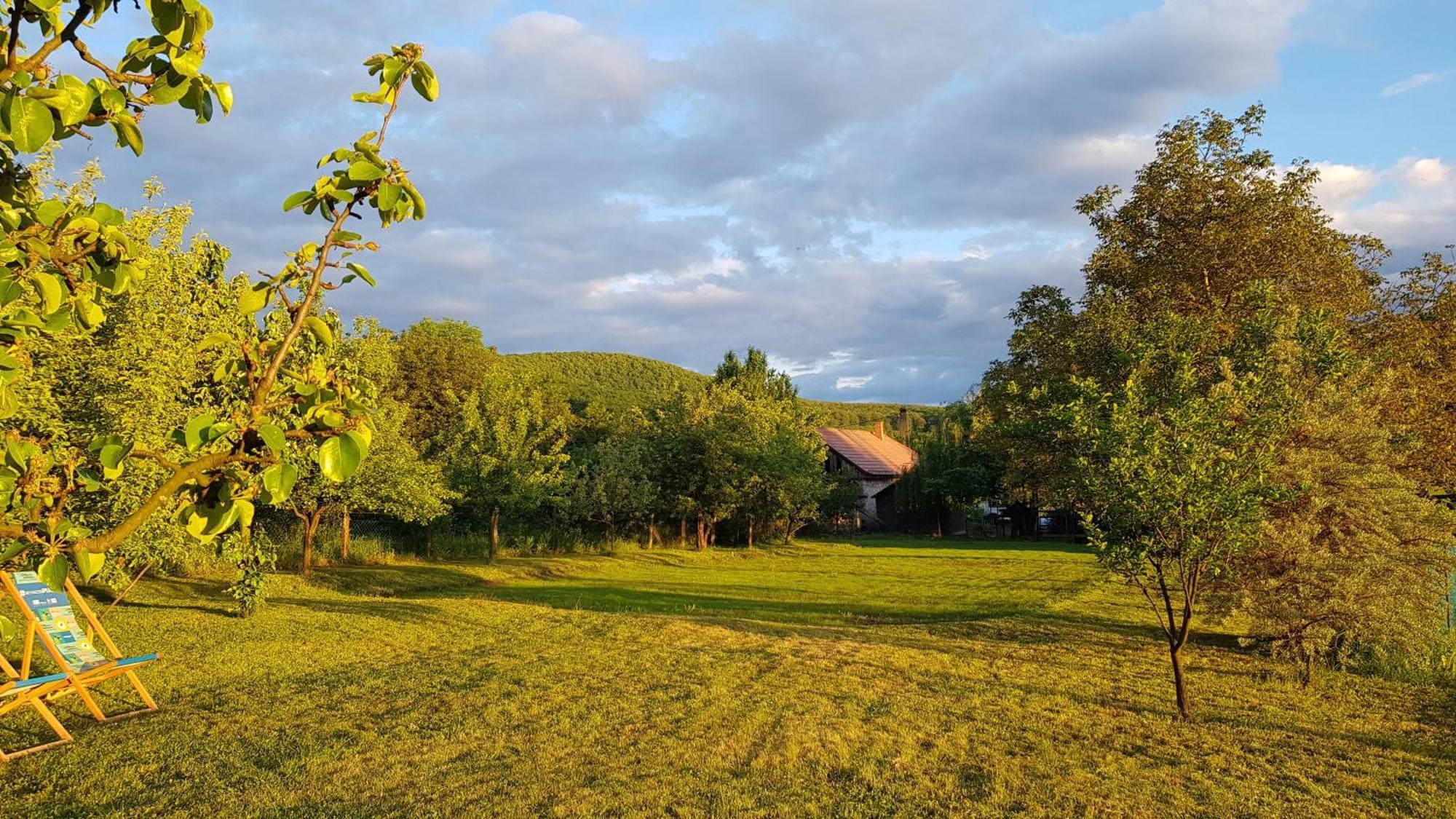 Tepke Guesthouse Garáb Eksteriør bilde